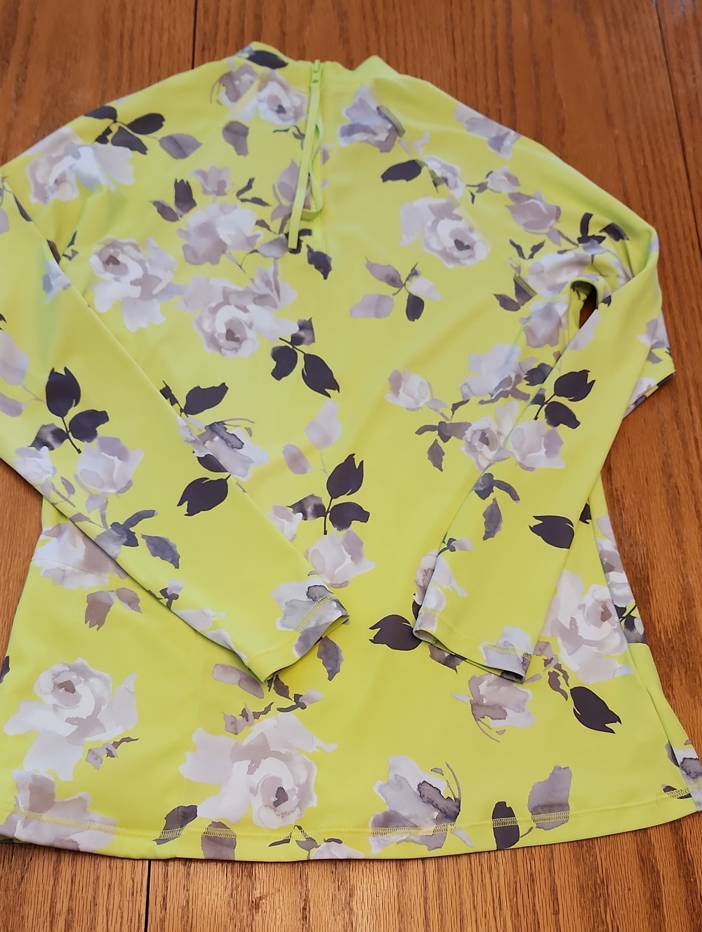 Athleta Floral Rashguard - Picture 15 of 16